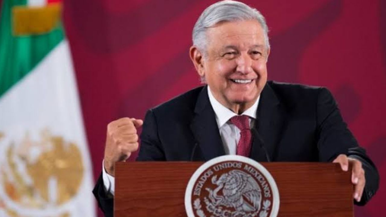 AMLO anuncia que aumentará el pago para Jóvenes Construyendo el Futuro
