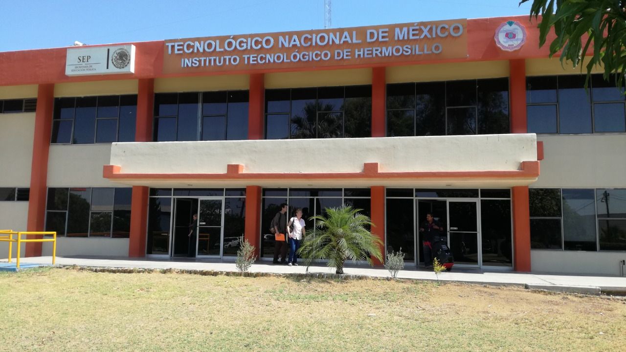 ITH va empezar con cursos de lenguas extranjeras