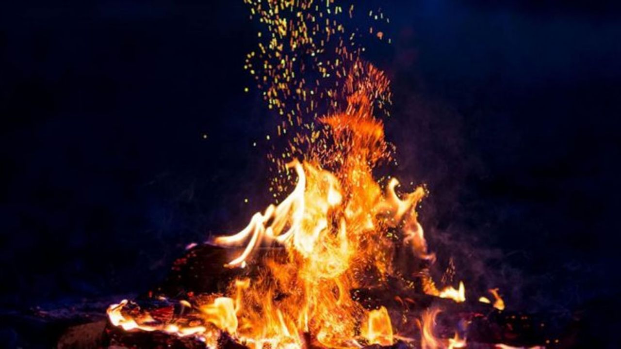 Por escena de celos de su pareja, mujer quema completamente su rostro