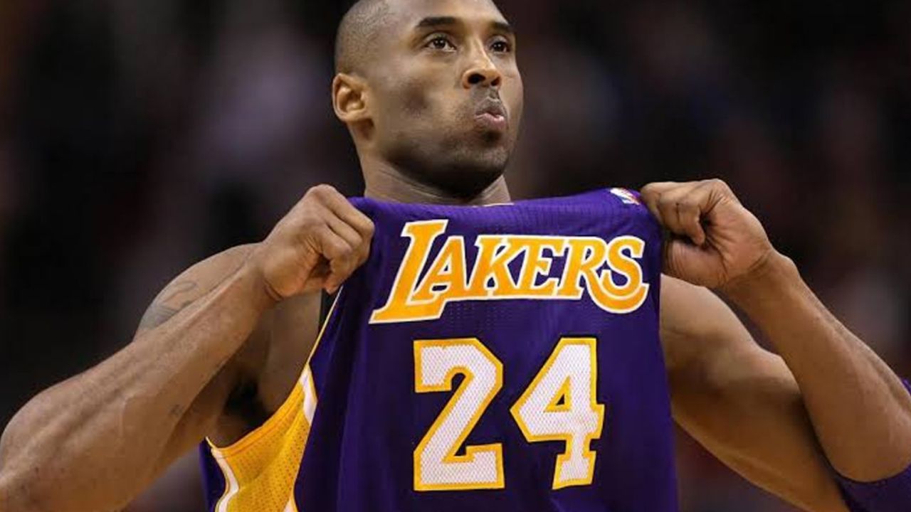 Celebridades y deportistas dan su último adiós a Kobe Bryant en Twitter