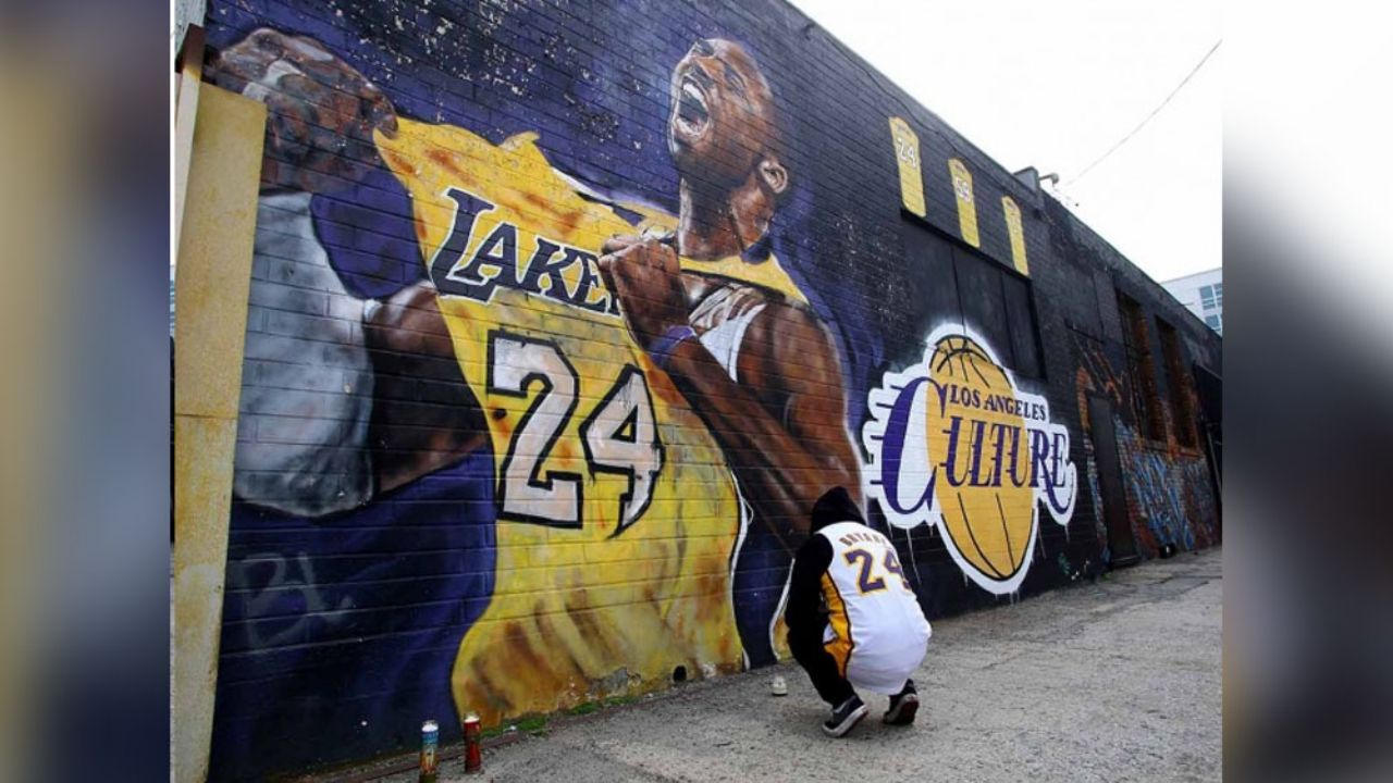 Marcelo Ebrard lamenta la trágica muerte del legendario Kobe Bryant