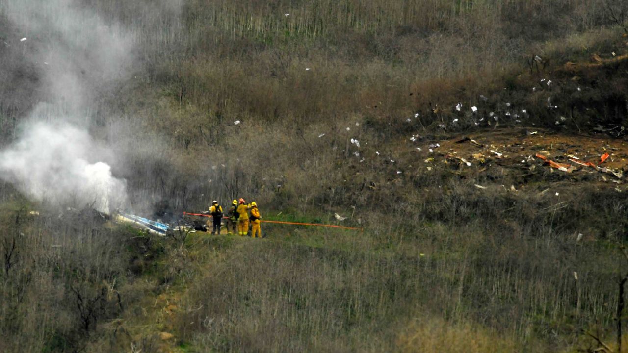 “Está volando bajo”: El último contacto con el helicóptero de Kobe Bryant