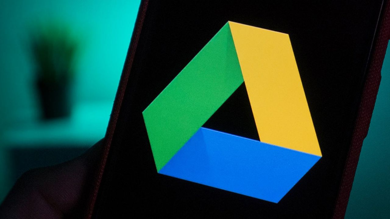 Internet se llena de memes tras la caída de Google Drive a nivel mundial