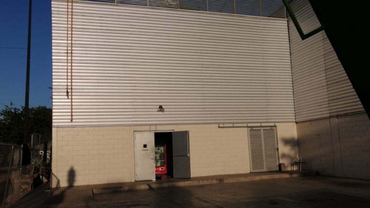 Guardia de seguridad es acribillado en la entrada de un casino en Culiacán