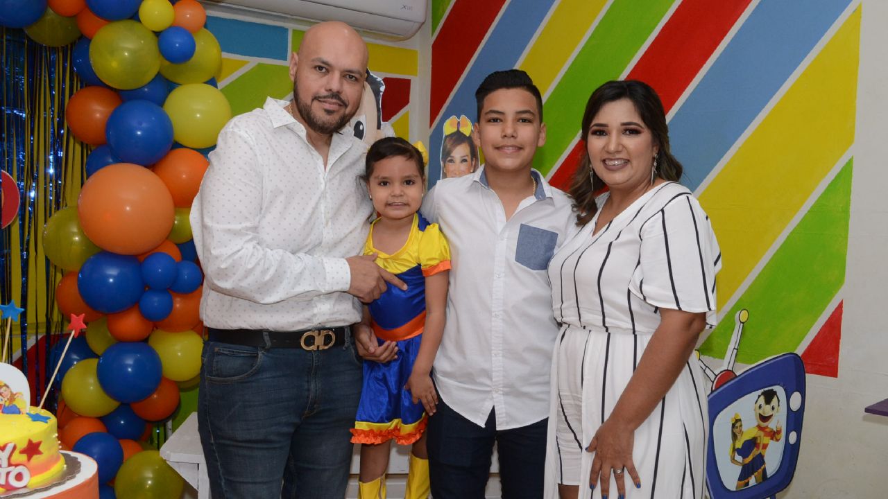 María José Sainz Beltrán celebra sus 4 años de edad con un divertido festejo