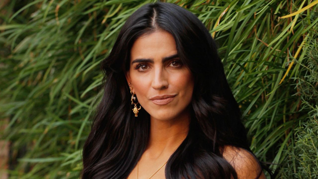 Bárbara de Regil es ridiculizada por su fallido Dolly Parton Challenge