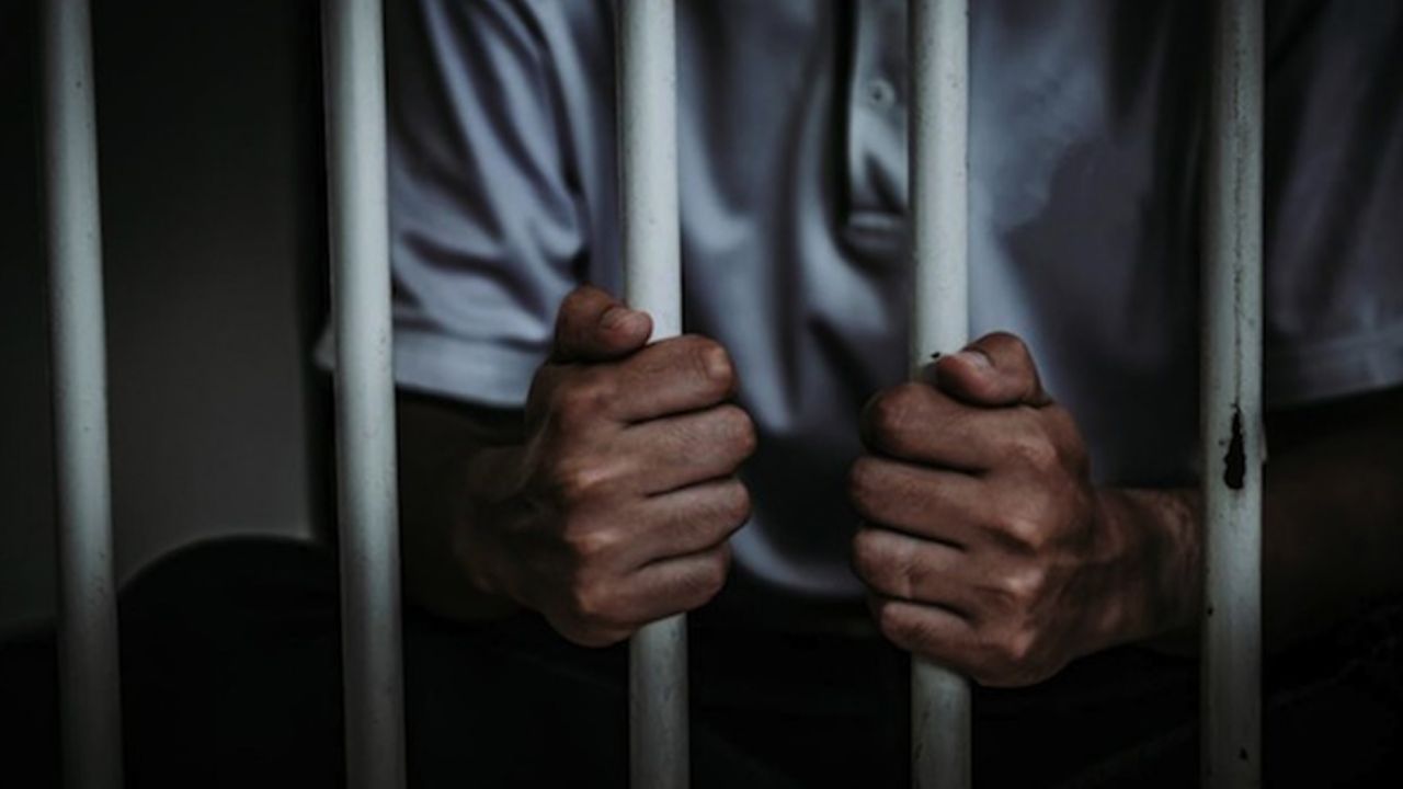 Caen 2 policías por abusar sexualmente de una menor en Nuevo León