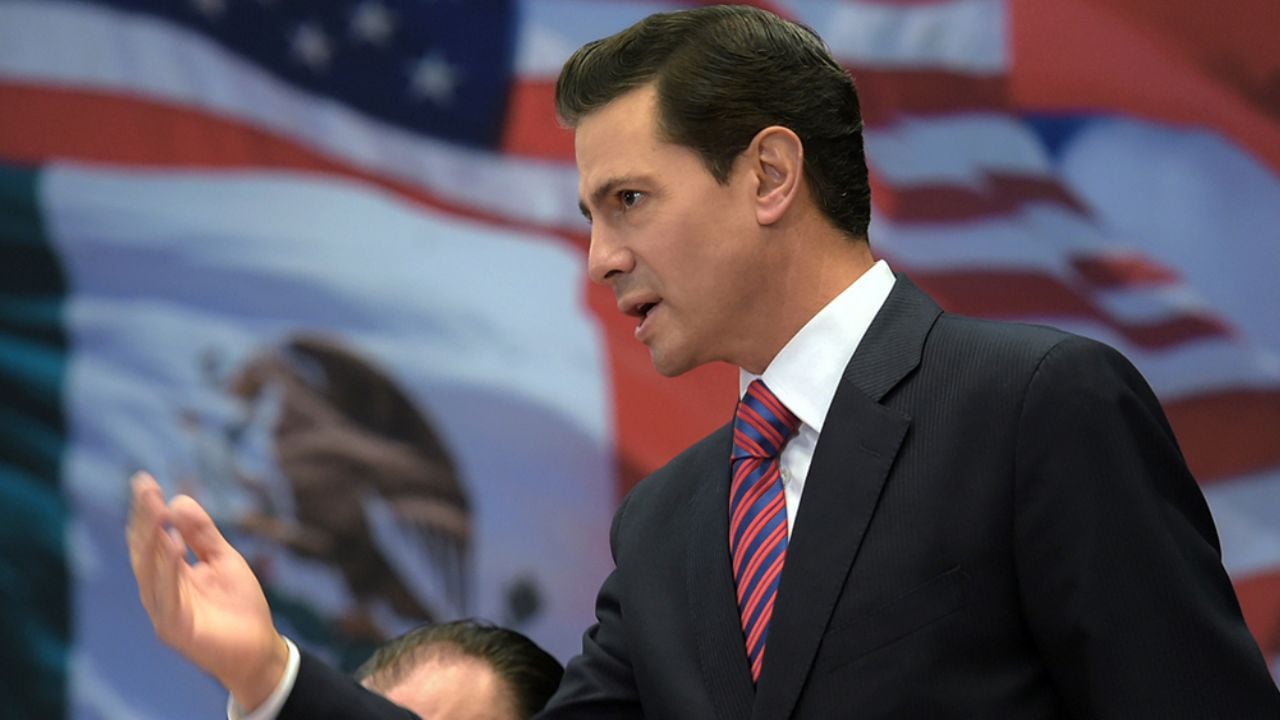 Tras meses de ausencia en redes, Peña Nieto vuelve en compañía de su hijo