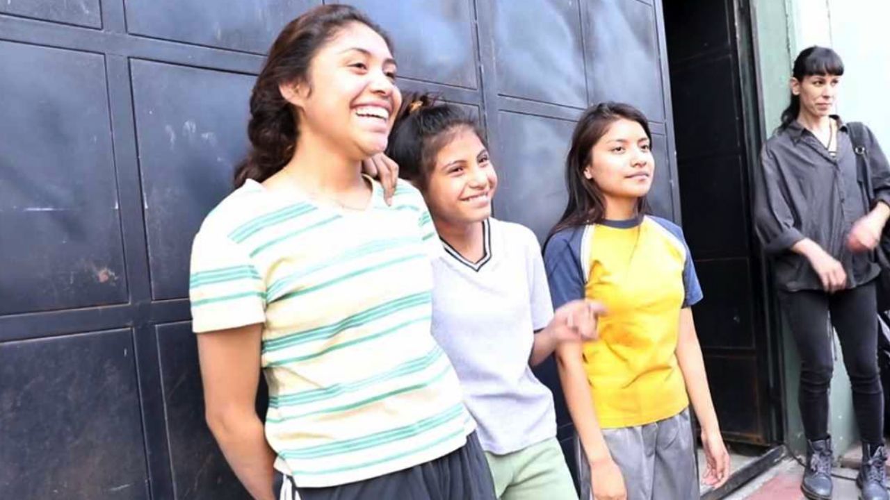 Tres niñas mexicanas podrían llevarse un Oscar por el cortometraje ‘Saria’