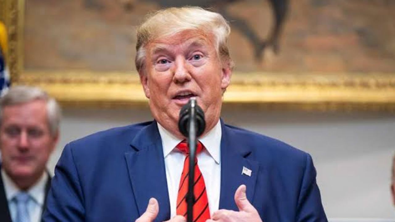Trump insiste: “AMLO es mi amigo, pero México está pagando por el muro”