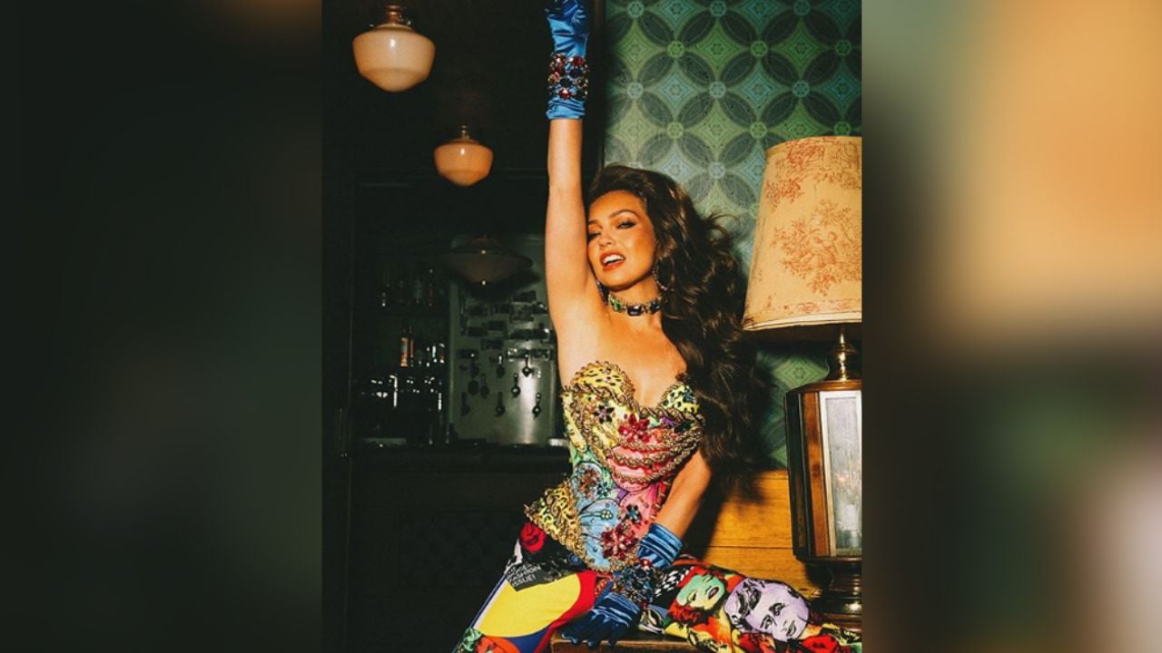 VIDEO: Thalía vuelve a ser señorita al revivir ‘Quinceñera’ y bailar el ‘tiki tiki’