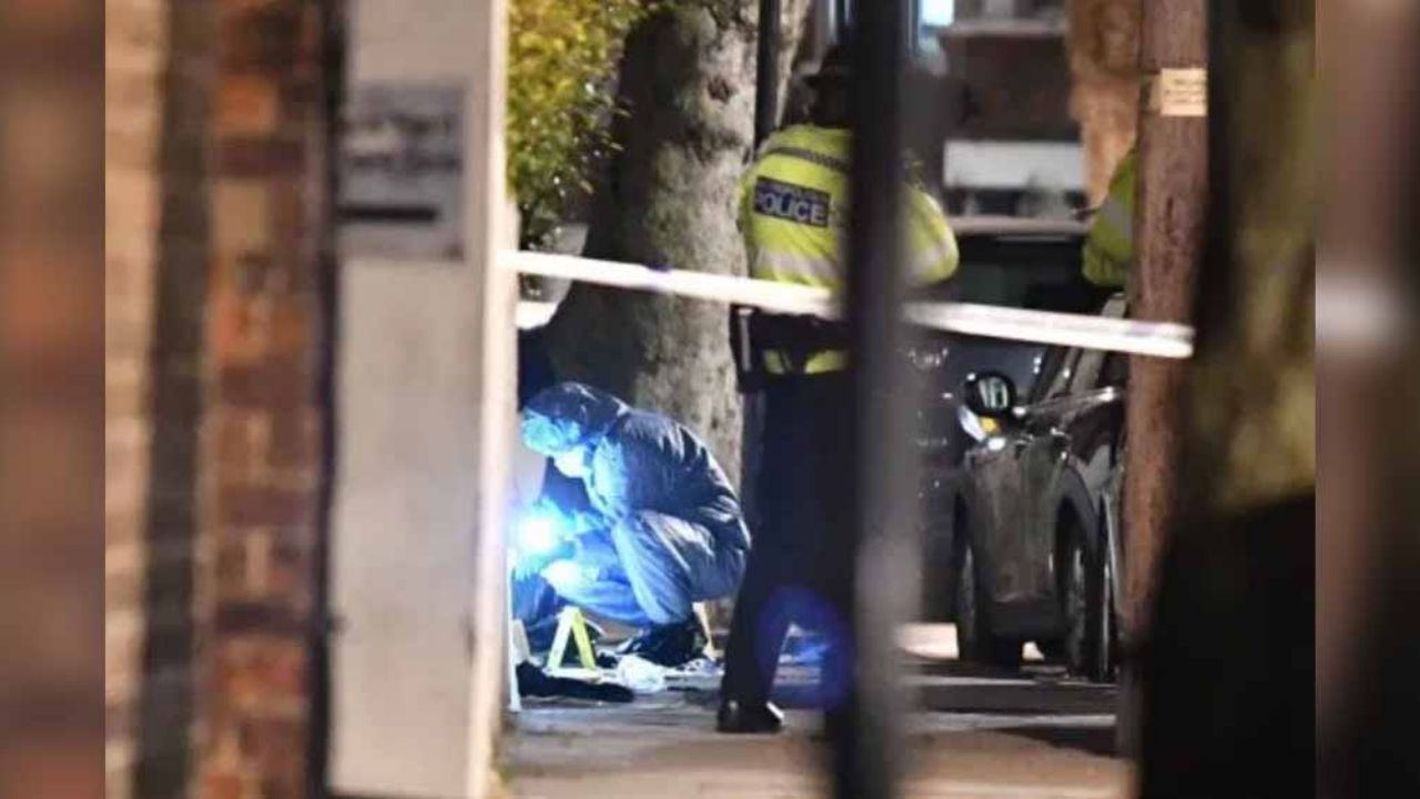 Hombre se debate entre la vida y la muerte tras ser disparado en Londres