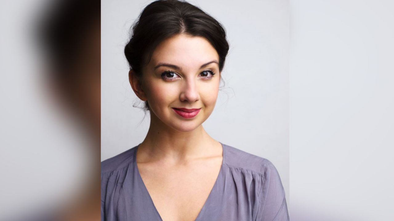 Escándalo en Hollywood: Surgen fotos íntimas de actriz de ‘Mary Poppins’