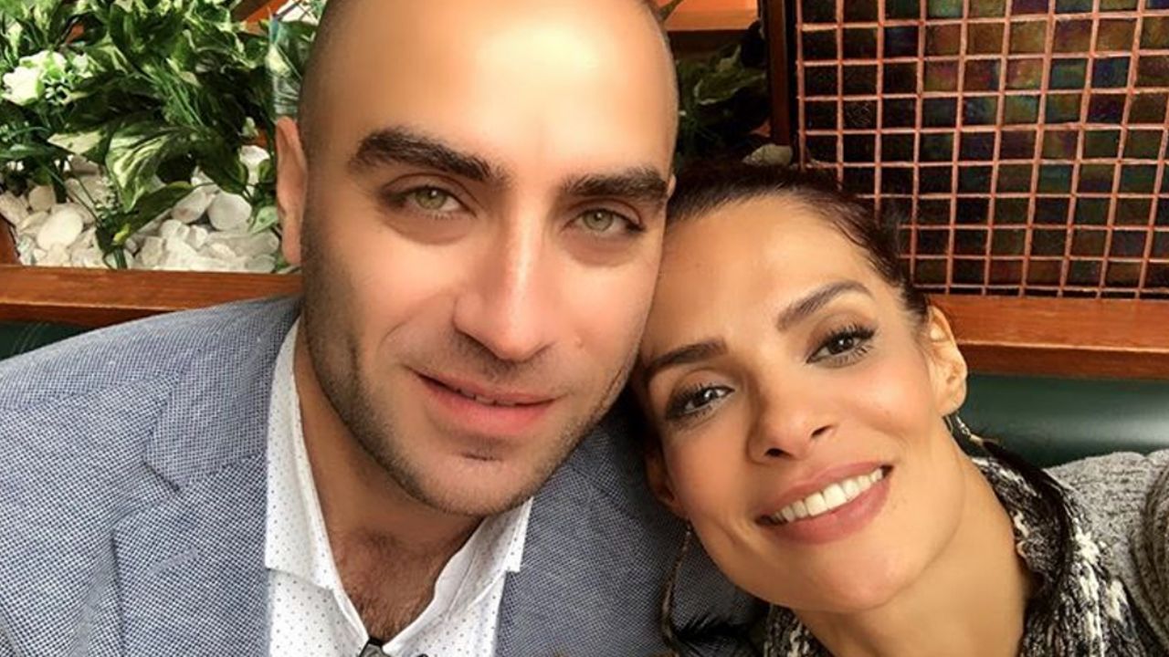 VIDEO: Alma Cero derrocha amor al cantar en español junto a su galán turco
