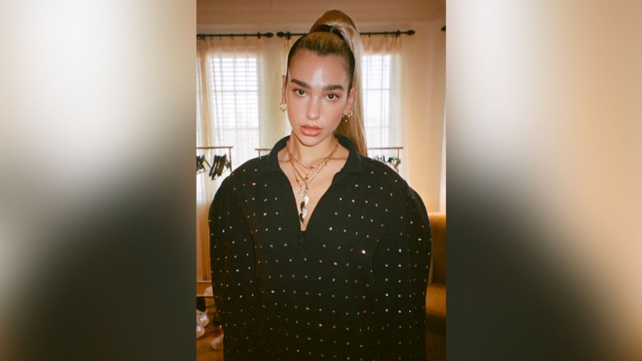 “Sabía lo que hacía”: Dua Lipa ante ataques por lanzar billetes a bailarinas