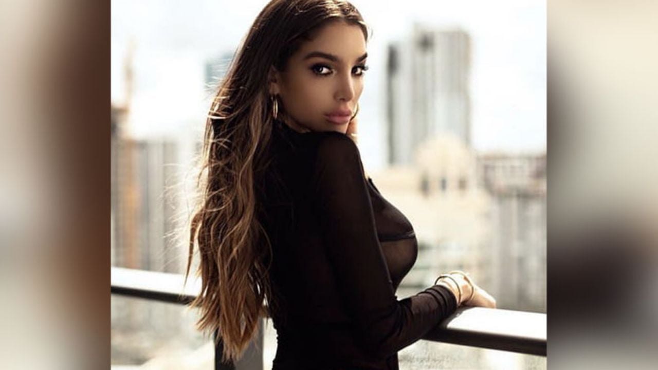 “Hermosa vista”: Frente al mar, Lyna Pérez se muestra casi al natural