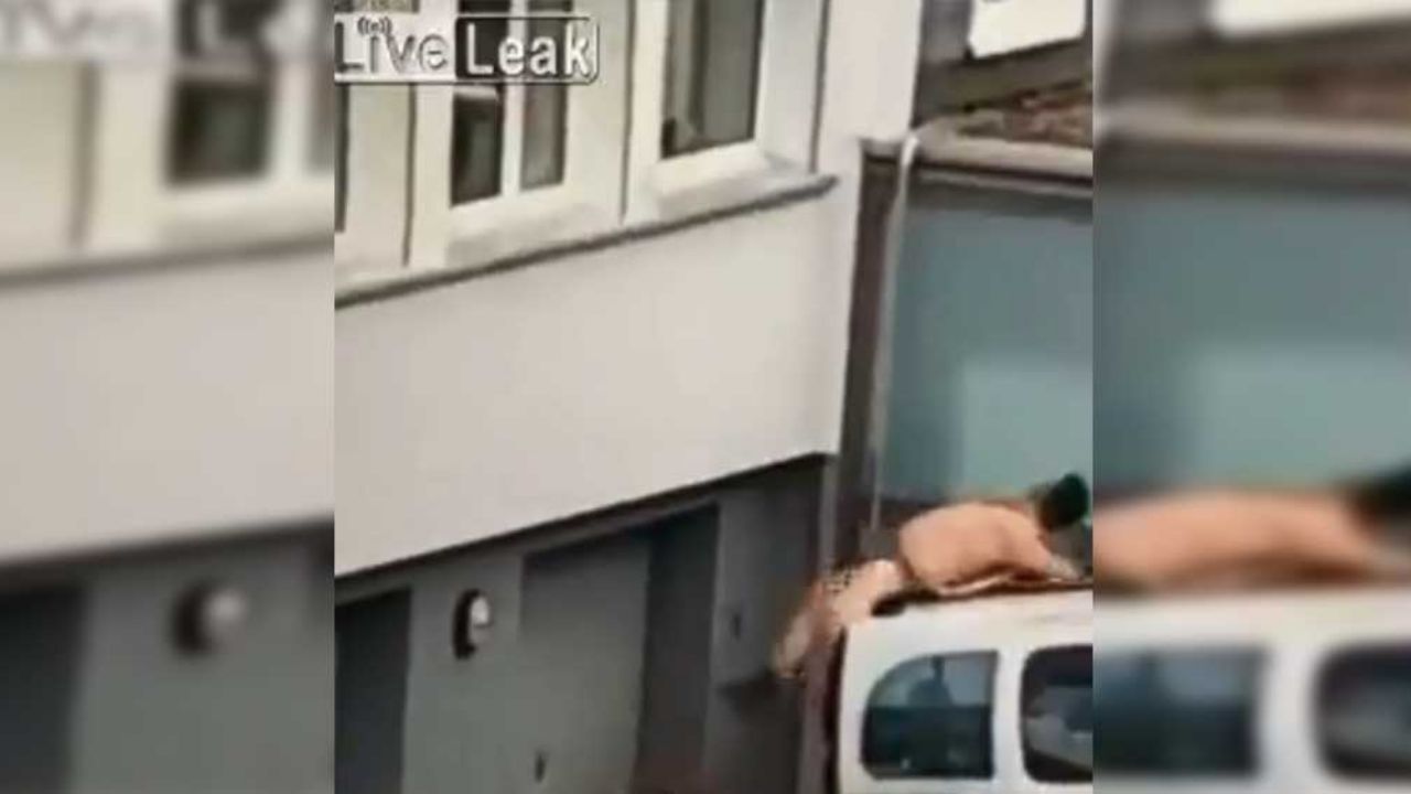 VIDEO: Hombre cae 6 metros por la ventana; quería huir del esposo de su amante