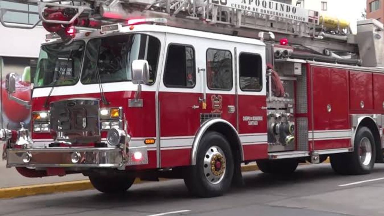 Al menos 25 niños son evacuados por incendio en restaurante de Sinaloa