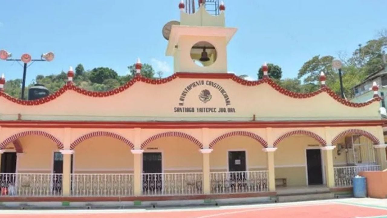 Fiscalía de Oaxaca detiene al presidente municipal de Santiago Yaitepec