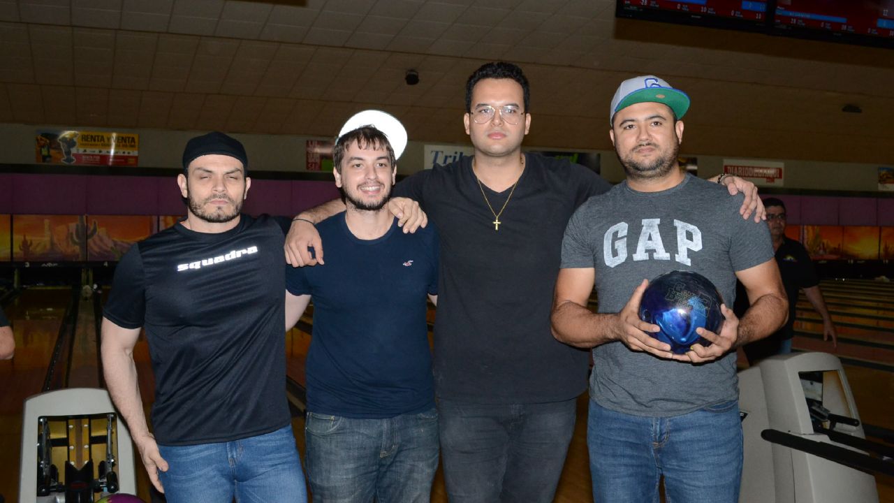 Pacos Carnicería muestra el ‘colmillo’ y se impone a Obana Clínica Dental