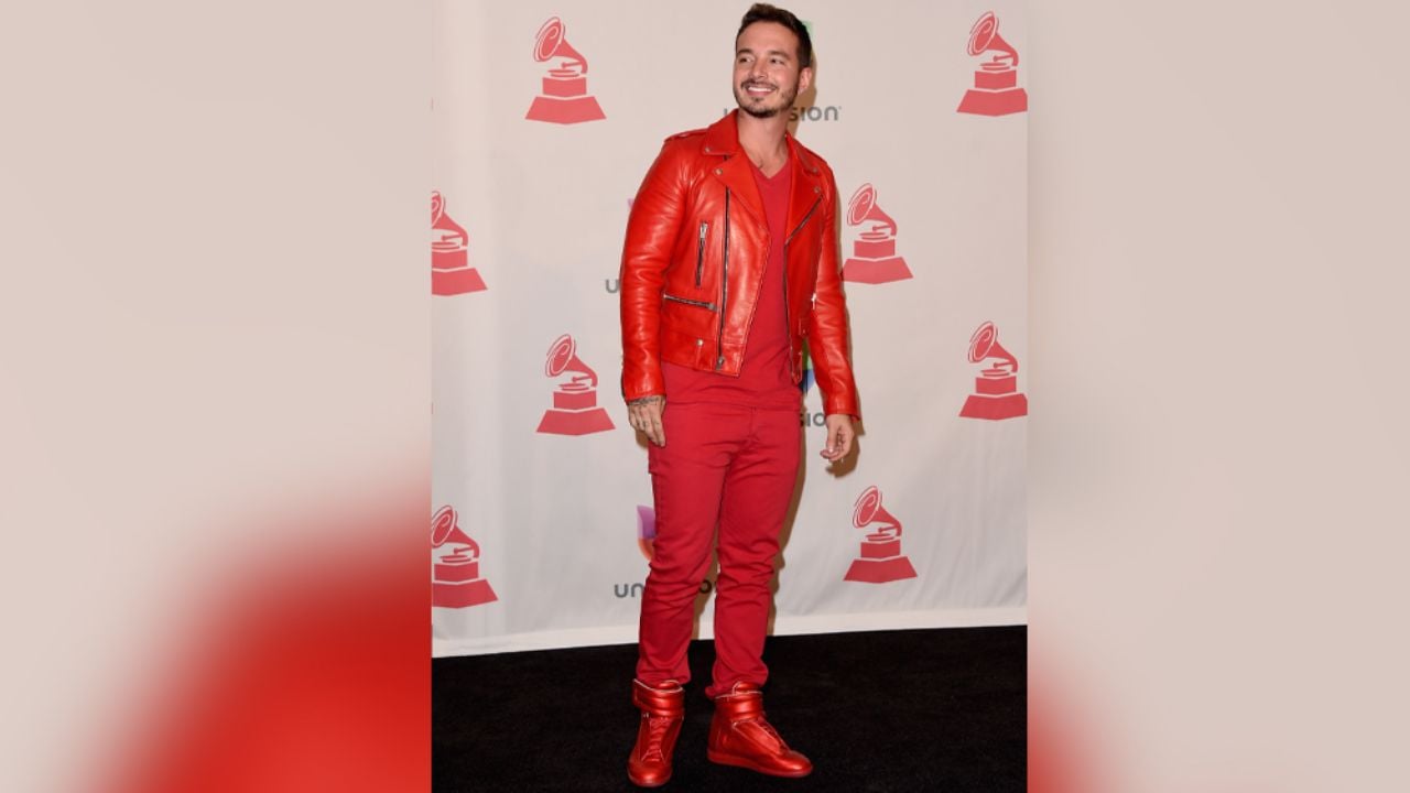 “Estás brutal”: J Balvin ‘enloquece’ las redes con foto de su nuevo sencillo ‘Rojo’