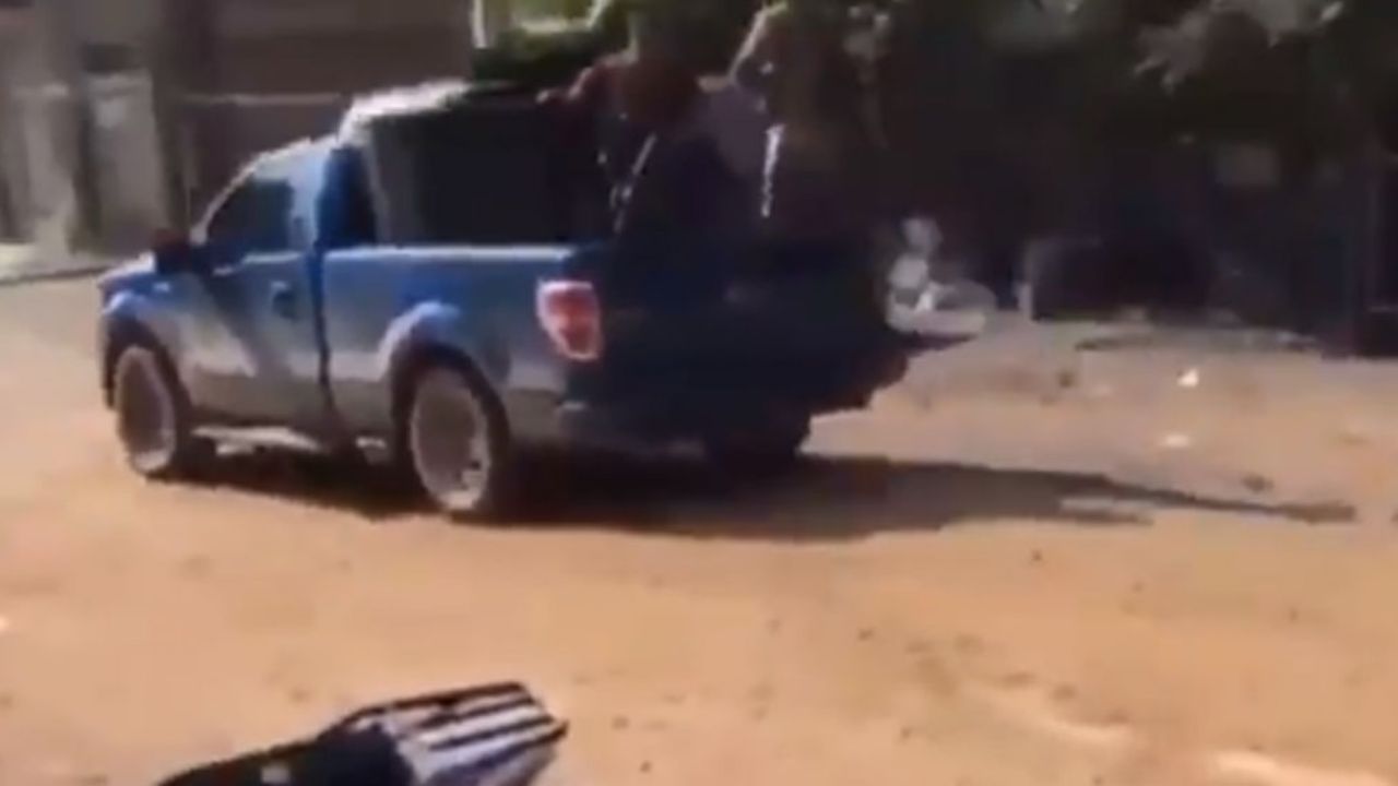 VIDEO: Sicarios en camionetas del Cártel de Sinaloa recorren Badiraguato