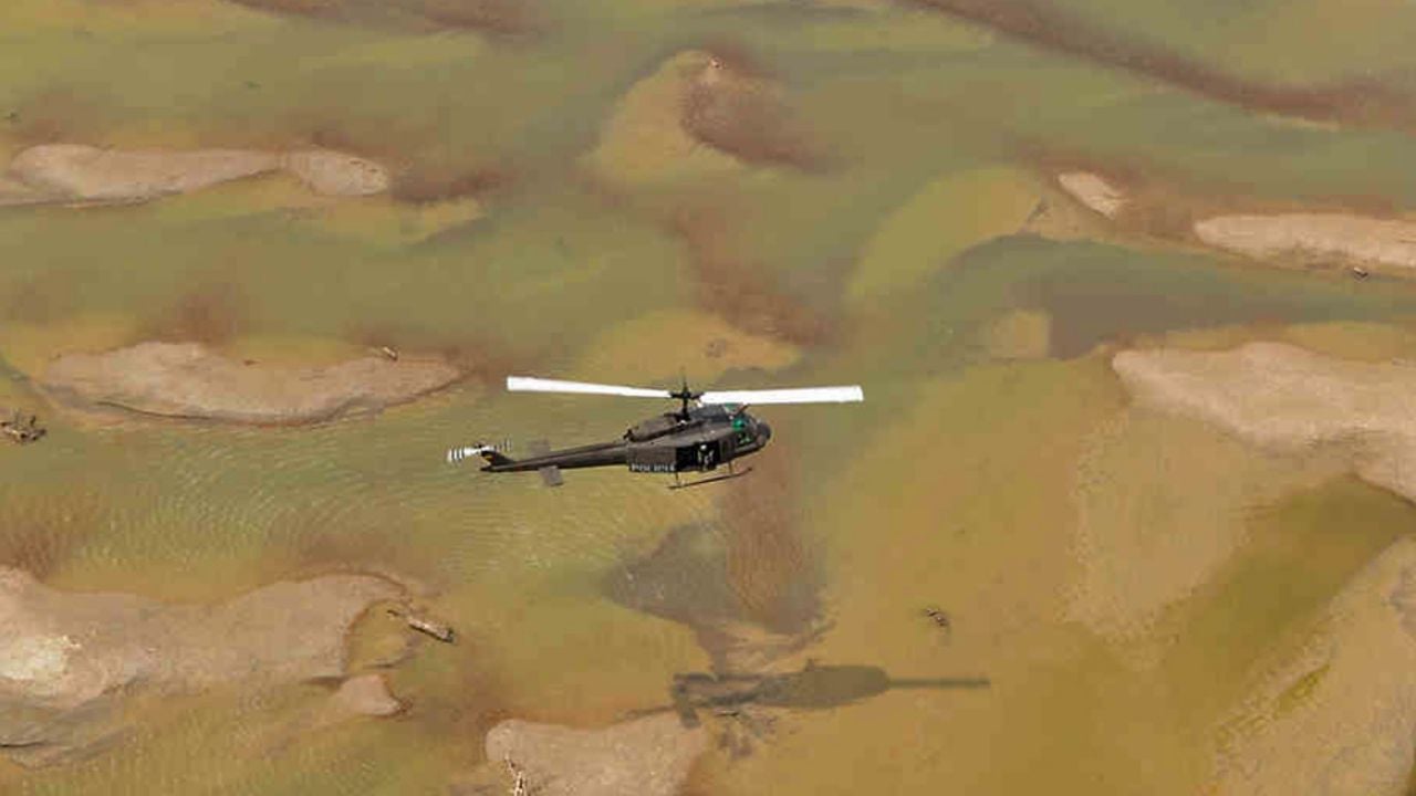 Caída de helicóptero deja tres muertos y dos heridos en Colombia