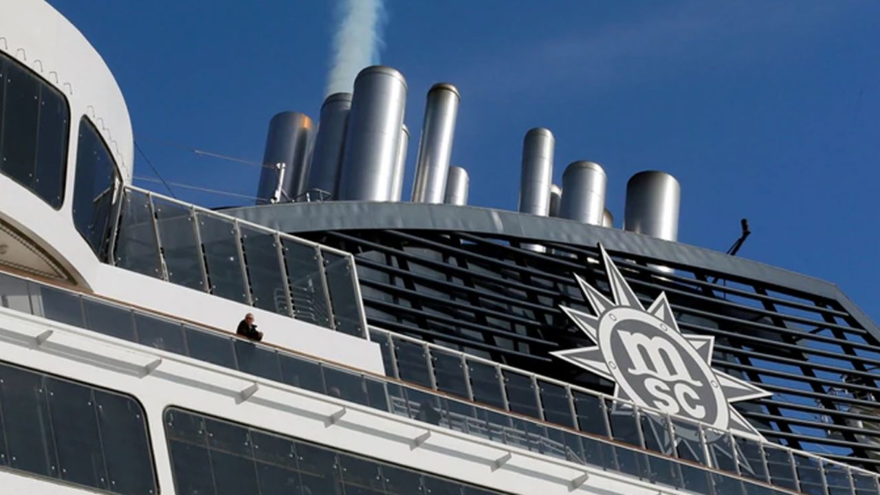 Menor es analizado por problemas respiratorios en crucero de Cozumel