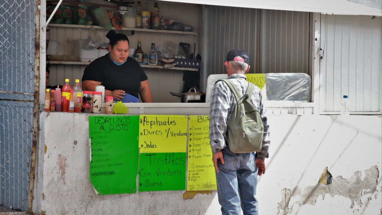 Comerciantes de Hermosillo respaldan el paro nacional ‘Un Día Sin Mujeres’