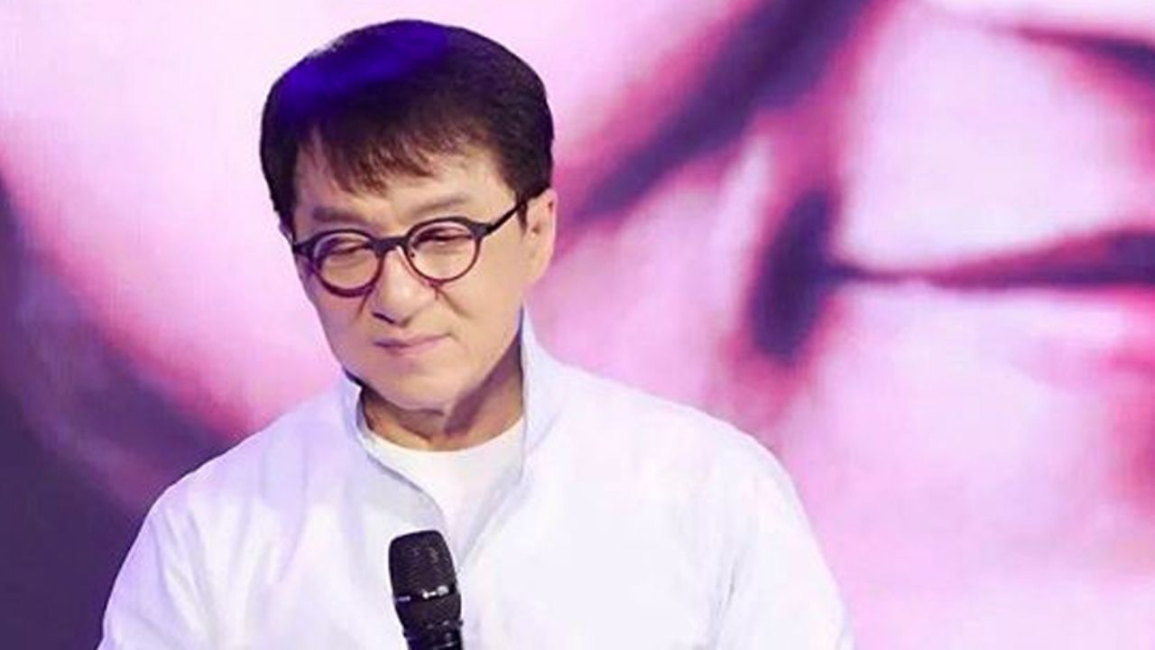 Jackie Chan rompe el silencio sobre su estado de salud por el coronavirus