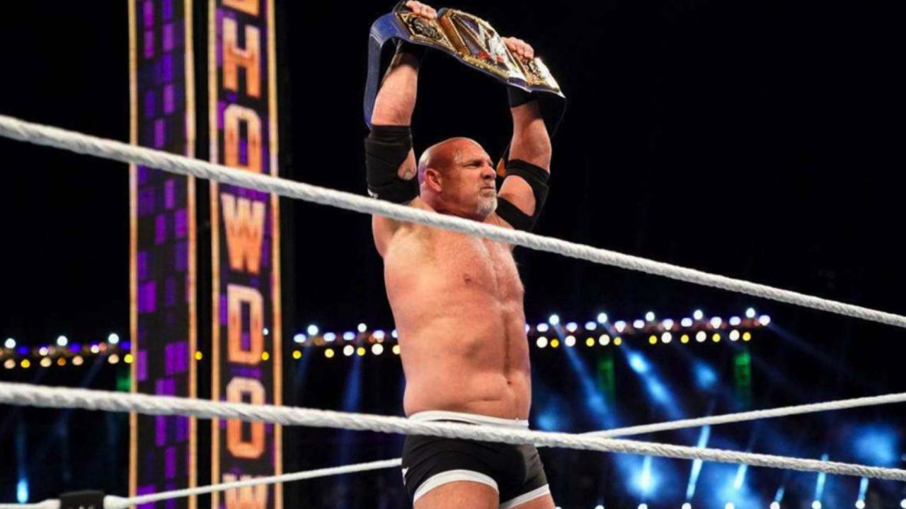 Leyenda de la WWE se corona campeón a sus 53 años; las redes estallan