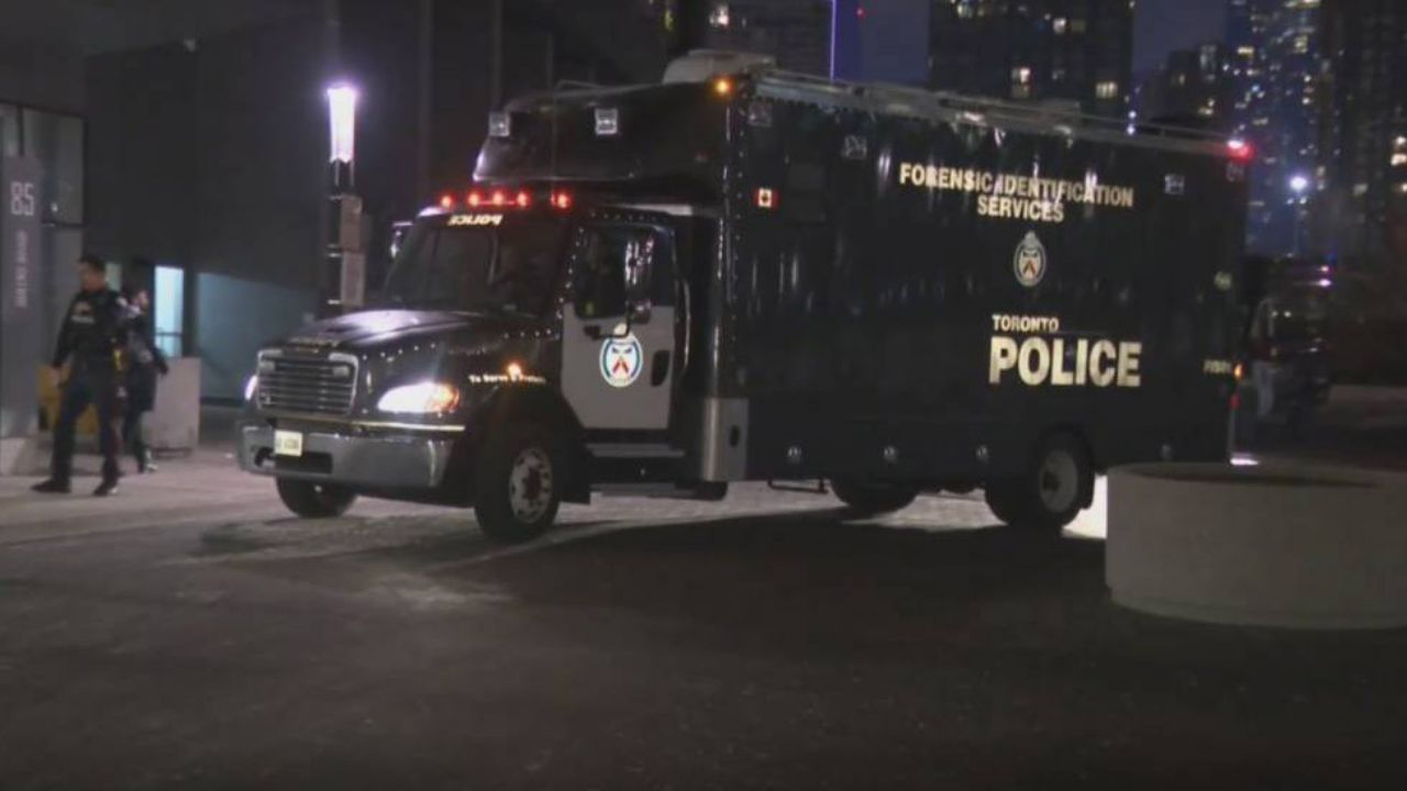 Tiroteo en Toronto: Mueren tres jóvenes dentro de departamento Airbnb