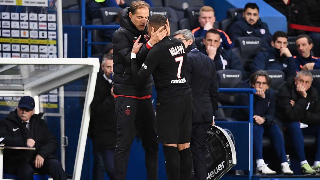 VIDEO: Kylian Mbappé se enfurece con su técnico por sacarlo del campo