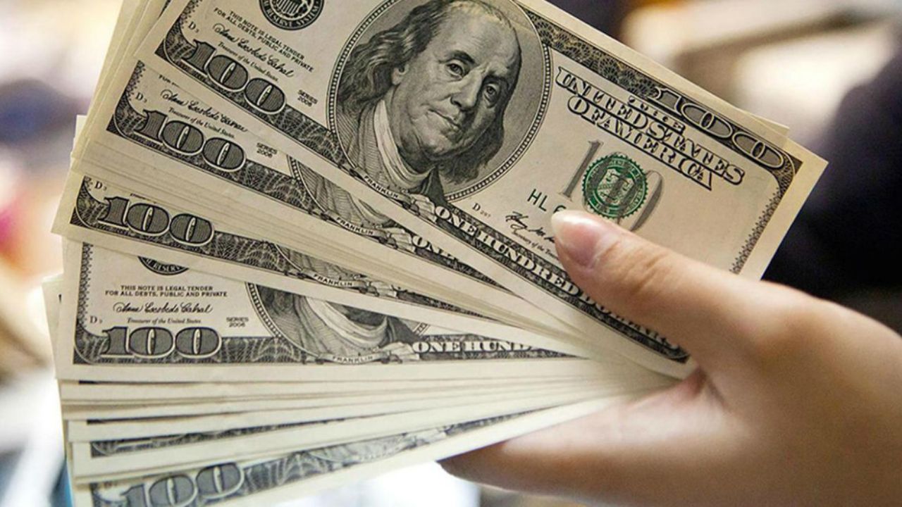 Al tipo de cambio actual, así amaneció el precio del dólar hoy 2 de febrero