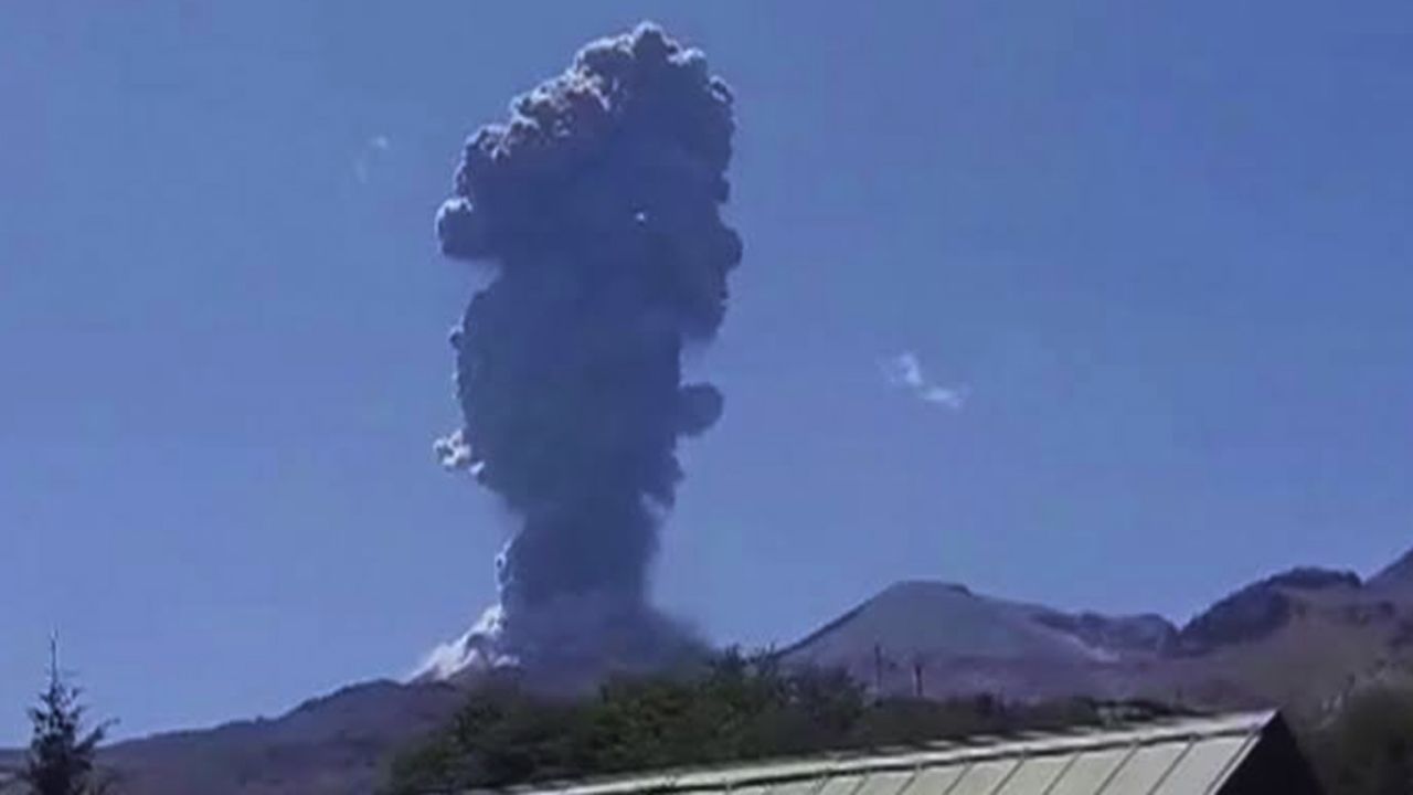 Tras la explosión del volcán Chillán, activan la Alerta Naranja en Chile