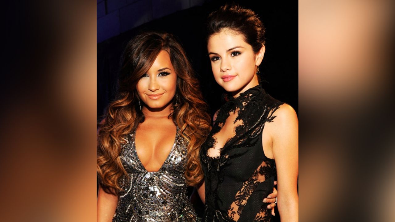 Selena Gomez apoya a Demi Lovato; la cantante la ignora y agradece a Justin