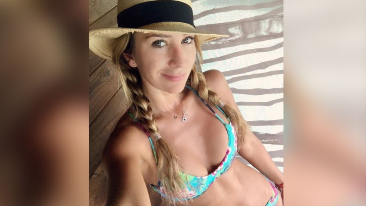 Geraldine Bazán presume casa en orilla de la playa y luce torneadas piernas