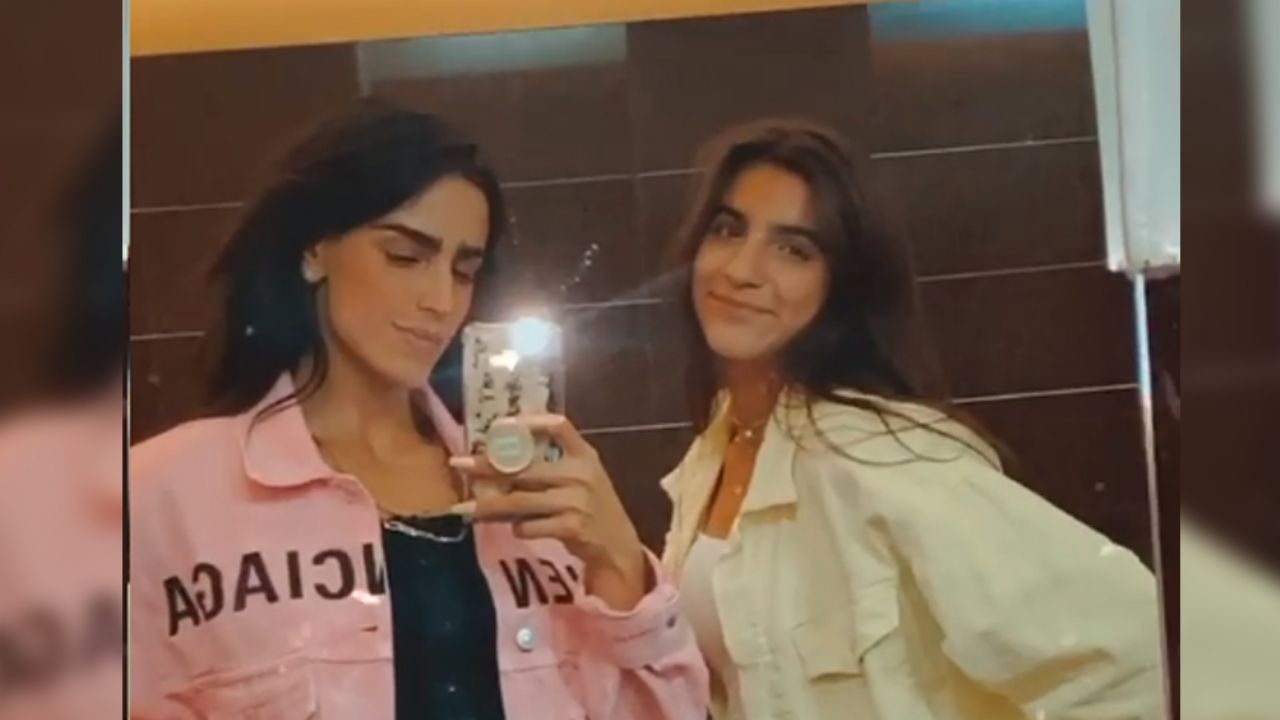 VIDEO: Bárbara de Regil presume a su hija de 15 años en atrevido bikini
