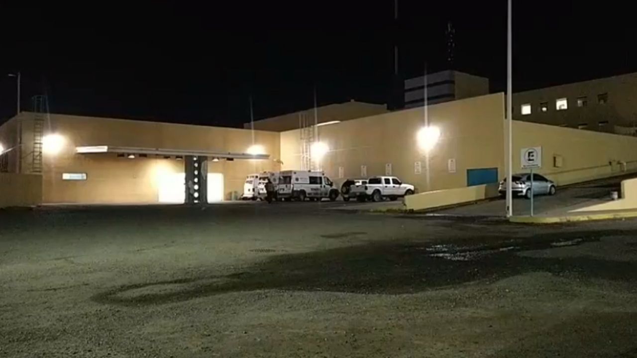 Muere chofer de 57 años que precipitó su vehículo a un canal de riego