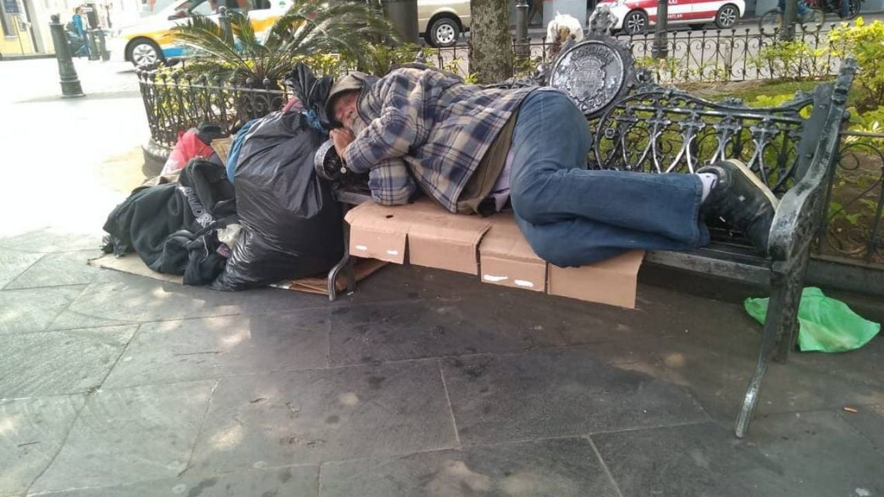 El DIF Navojoa apoya a personas indigentes o migrantes por el frío