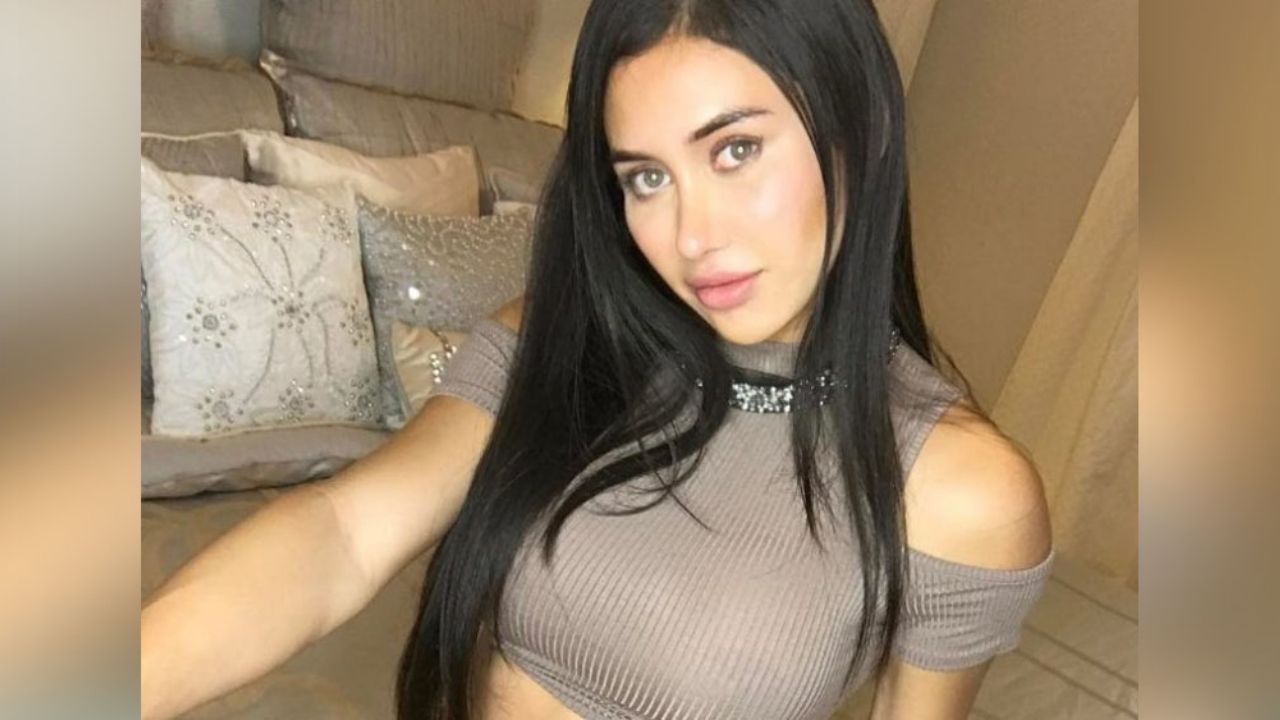 Arriba del yate, Joselyn Cano deja sin aliento a fans con descomunal escote