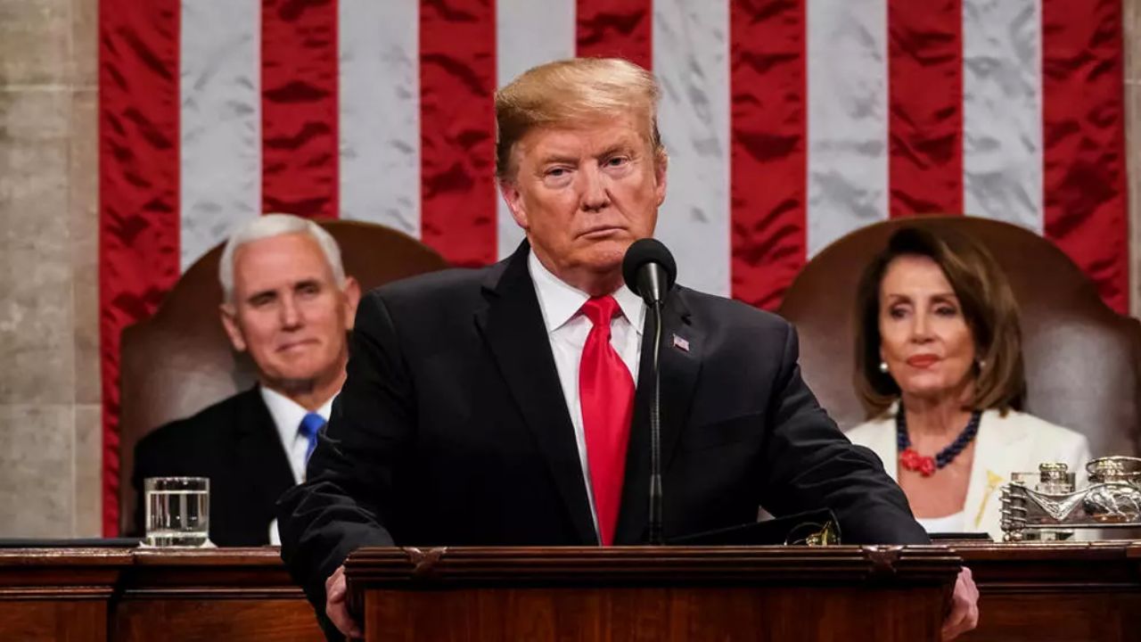 Donald Trump vuelve llamar a los inmigrantes “criminales” y “violadores”