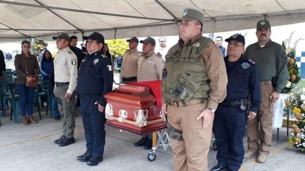 En los últimos 2 años han asesinado a casi mil policías en México