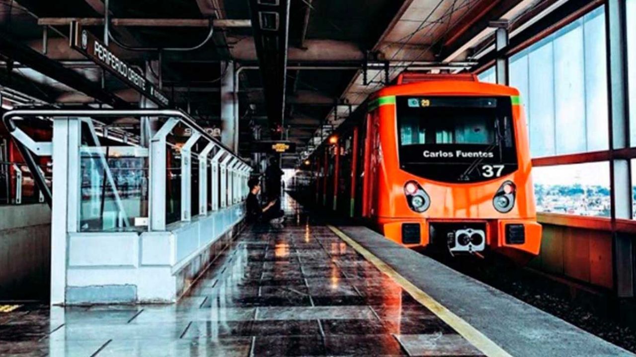 VIDEO: Mujer recibe brutal agresión en el metro al oponerse a asalto