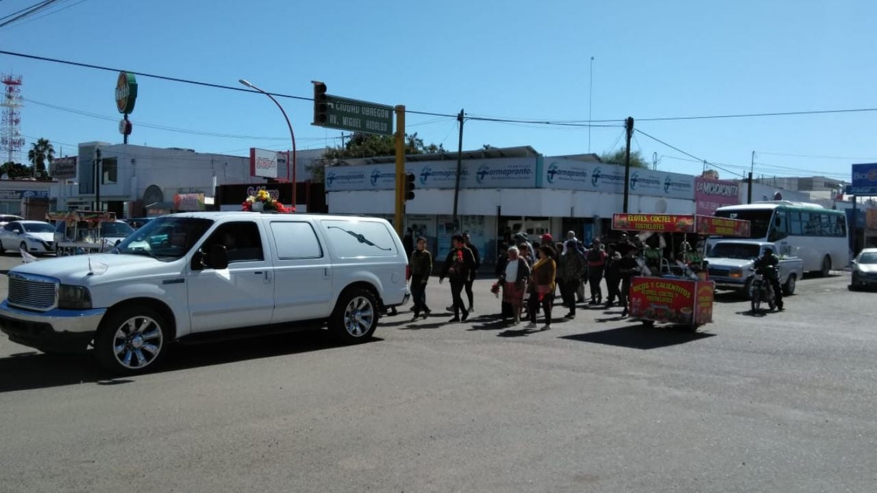 Navojoenses le dan el último adiós a Lorenzo Moroyoqui, el ‘Lencho’