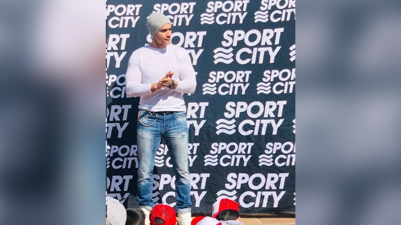 David Zepeda recibiría propuesta de matrimonio tras vestirse de traje