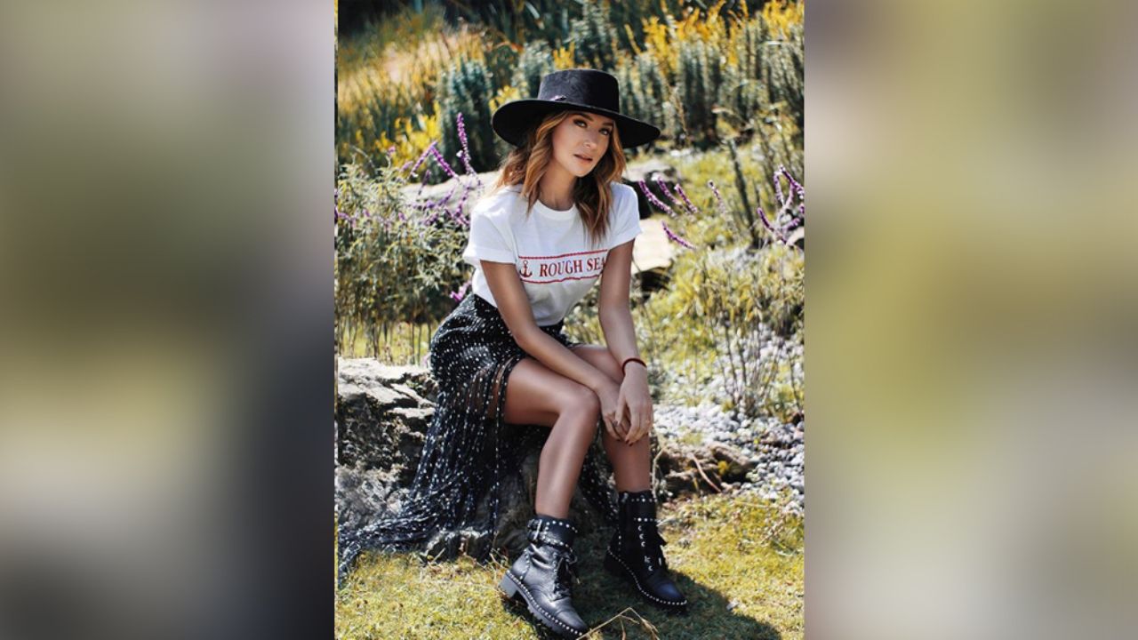 “Una muñeca suelta”: Geraldine Bazán desata bajas pasiones con sensual bikini