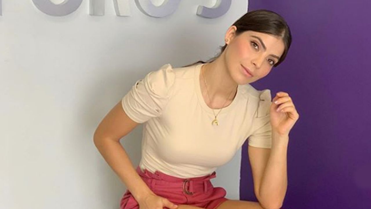 Esmeralda Ugalde, hermana de Ana Bárbara, impacta con marcado vientre