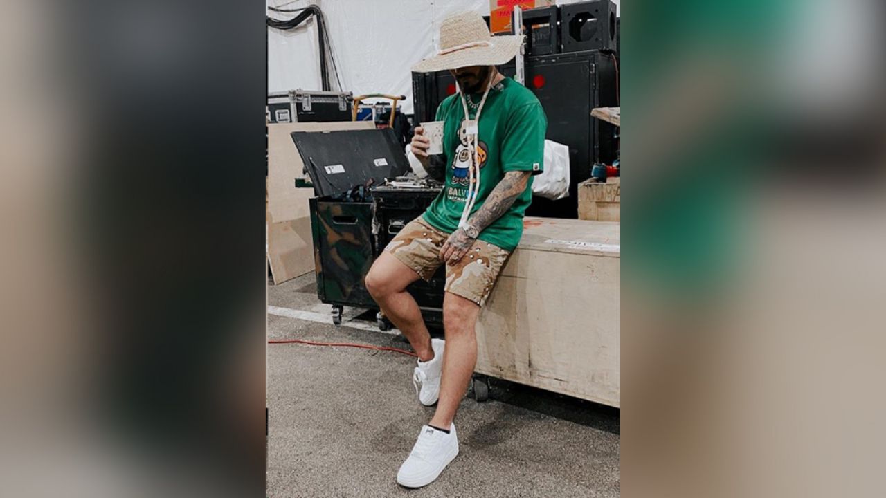 ¿Del reggaetón al pop? J Balvin impacta al tocar melodiosa nota con guitarra