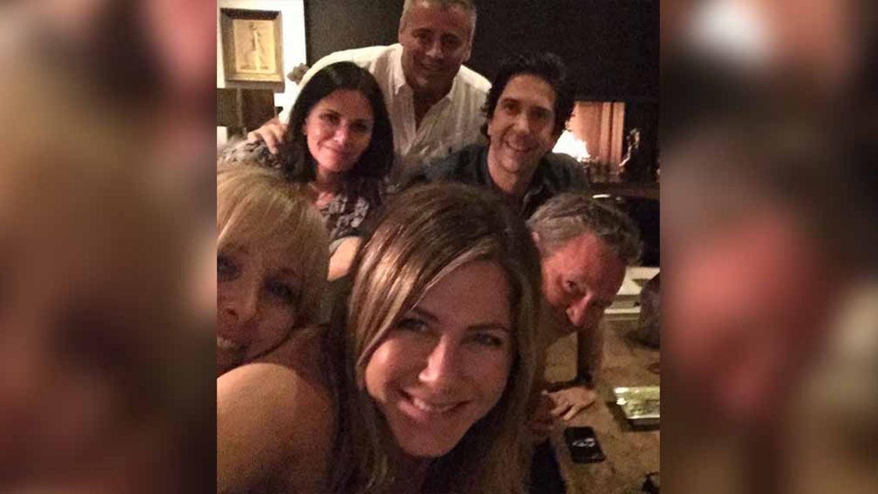 A 25 años de ‘Friends’, ‘Rachel’ aún no sabe en qué trabaja ‘Chandler’